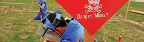 Tajiks, Uzbeks clear land mines from border