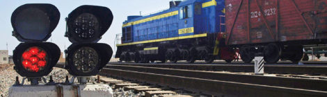 Uzbeks Train Afghan Railway Engineers